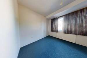 Property thumbnail 35