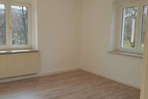 Ankommen und wohlfühlen in der hübschen Zwei-Zimmer-Wohnung mit Balkon – Knielohstraße 10, 8527 Reusa mit Sorga, Plauen – Vorschaubild 3
