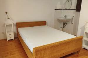 Möbliertes Zimmer in Einfamilienhaus in Köln-West, ruhige Lage – Die vollständige Adresse der Immobilie erhältst du vom Anbieter., 50858 Junkersdorf, Köln – Vorschaubild 4