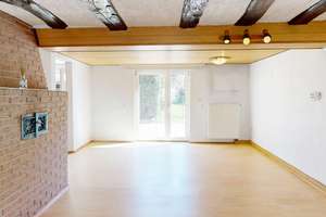 ~~ WOHNHAUS IN RUHIGER LAGE MIT GARTEN, CARPORT UND AUSBAURESERVE ~~ – Die vollständige Adresse der Immobilie erhältst du vom Anbieter., 76857 Waldhambach – Vorschaubild 6