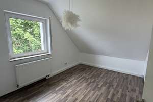 Zuhause mit Zukunft . Gepflegtes Zweifamilienhaus mit vielen Möglichkeiten: 6-8 Zimmer – Die vollständige Adresse der Immobilie erhältst du vom Anbieter., 64390 Erzhausen – Vorschaubild 29