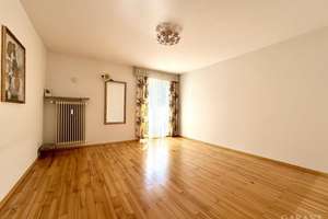 Ein Haus, viele Möglichkeiten - Wohnen, Arbeiten und Kapitalanlage unter einem Dach – Die vollständige Adresse der Immobilie erhältst du vom Anbieter., 83308 Trostberg – Vorschaubild 5
