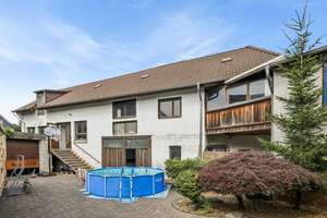 Charmantes Einfamilienhaus mit großem Nebengebäude in Grünberg / Beltershain! – Die vollständige Adresse der Immobilie erhältst du vom Anbieter., 35305 Grünberg – Vorschaubild 3