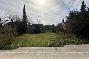 3-Zi-Wohnung mit Terrasse und Gartenmitbenutzung, Nähe Alte Veste