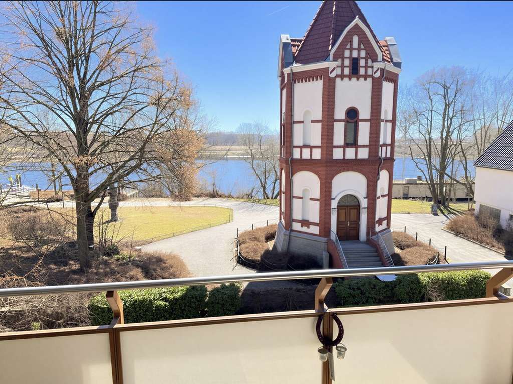 Immobilie in Schwedt/Oder - Vermietete 3-Raum-Wohnung mit Balkon und Garagenstellplatz – Perfekt für Investoren - Bild 0