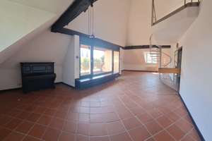 Exklusive Maisonette mit Galerie, 2 Balkonen & Garage in Freiburg – 79098 Altstadt-Ring, Freiburg im Breisgau – Vorschaubild 4
