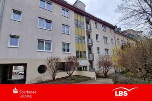 Gute Lage mit Balkon und Stellplatz