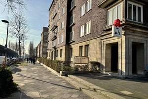 Direkt am Rhein „Rheinpark Golzheim“ mitten im Leben, 3-4 Zimmer Erdgeschosswohnung