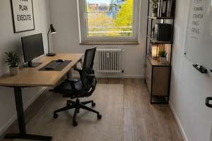 RESERVIERT - Neu renovierte 4-Zi. Wohnung mit Fahrstuhl und sonnigem Südbalkon - sofort frei! – Die vollständige Adresse der Immobilie erhältst du vom Anbieter., 30177 List, Hannover – Vorschaubild 12