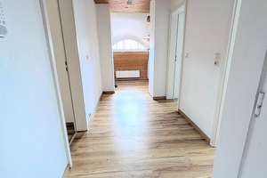 *Ideal auch für 2er WG! 2-Zimmer-Altbauwohnung im Dachgeschoss in Stuttgart-West, Nähe Vogelsang* – Die vollständige Adresse der Immobilie erhältst du vom Anbieter., 70193 Vogelsang, Stuttgart – Vorschaubild 4