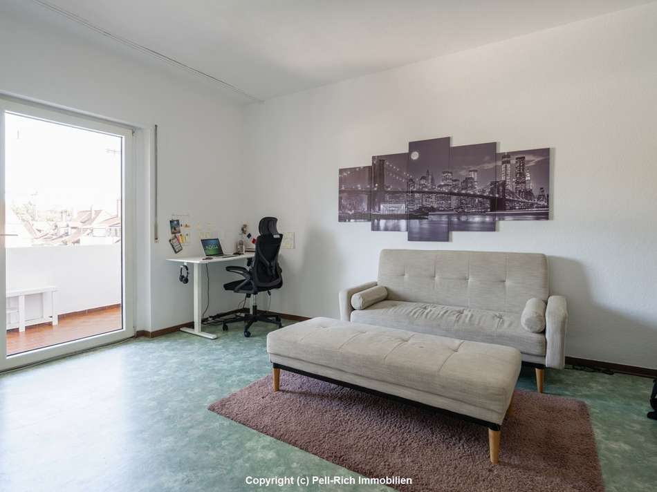 Wohnzimmer 2. OG rechts