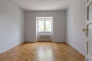 schöne 2-Zimmer-Altbau Wohnung in Schwabing Nähe Münchner Freiheit