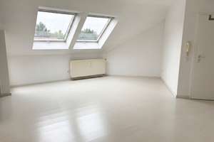 Gemütliches Dachgeschoss-Idyll mit Loggia & TG-Stellplatz! – Die vollständige Adresse der Immobilie erhältst du vom Anbieter., 68239 Seckenheim, Mannheim – Vorschaubild 2