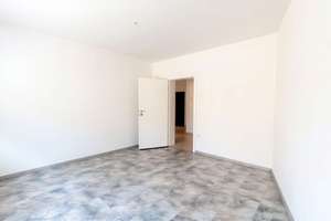 Helle 3,5-Zimmer-Wohnung mit Garage, Kellerraum und Dachboden-Stauraum – Die vollständige Adresse der Immobilie erhältst du vom Anbieter., 45143 Altendorf, Essen – Vorschaubild 12