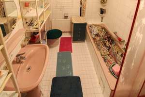 Familienglück in Berlin-Buckow – Großzügiges Reihenmittelhaus mit Terrasse, Garten und Stellplatz – Die vollständige Adresse der Immobilie erhältst du vom Anbieter., 12351 Buckow, Berlin – Vorschaubild 15