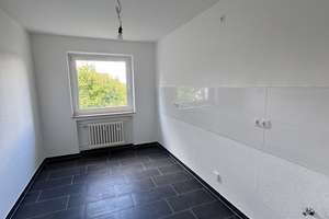 wohlfühlen in der frisch sanierten 3-Zimmerwohnung! – Gerhart-Hauptmann-Straße 6, 47226 Rheinhausen-Mitte, Duisburg – Vorschaubild 3