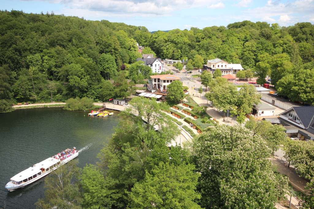 Immobilie in Malente - Mit Seeblick!  2-Zimmer-ETW mit Balkon direkt am Dieksee - Bild 3