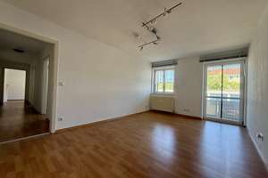 ***Attraktive 3-ZKB-Erdgeschosswohnung mit Balkon in Krumbach(Schwaben) - Provisionsfrei! – Gärtnerweg 9, 86381 Krumbach (Schwaben) – Vorschaubild 9