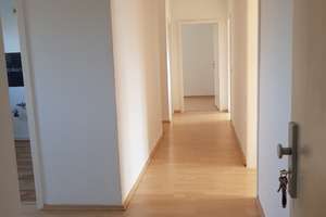 sonnendurchflutete 3,5-Zimmer-Wohnung mit Balkon auf Hagen-Emst
