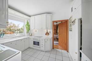 Großzügiges Zuhause mit sonnigem Garten und viel Potenzial – Die vollständige Adresse der Immobilie erhältst du vom Anbieter., 24582 Wattenbek – Vorschaubild 6