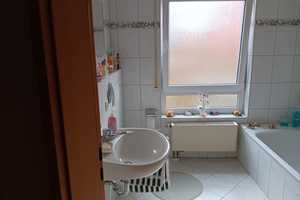 Sonnige 3 Zimmer Wohnung ruhig gelegen ab 01.04./01.05.2025 – Stöfflerstr. 10, 72250 Freudenstadt (Kreis) – Vorschaubild 8