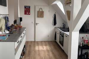 3er-WG gesucht! Zentrumsnahe 4-Zimmer-Wohnung mit Dachterrasse – Bürgereschstraße 19, 26123 Bürgeresch, Oldenburg (Oldenburg) – Vorschaubild 2