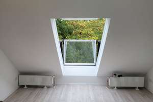 Charmantes 2-Zimmer Dachgeschoss-Apartment in Bergeborbeck