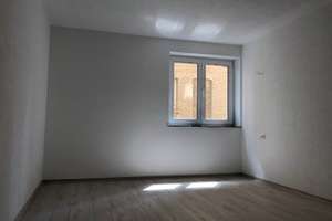 Stuttgart-West: Renovierte 3-Zimmer-Wohnung (74 m²) mit Balkon & Einbauküche – Reinsburgstraße 163, 70197 Hasenberg, Stuttgart – Vorschaubild 5