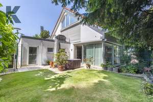 Attraktive Erdgeschosswohnung mit ca. 114 m² Wohnfläche und Terrasse
