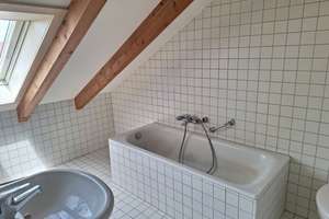 Schönes Wohnen im Herzen der Gemeinde - Geräumige 4 Zi,- Mais.-Whg. mit Balkon und TG, Neufahrn (s1) – Die vollständige Adresse der Immobilie erhältst du vom Anbieter., 85375 Neufahrn bei Freising – Vorschaubild 6
