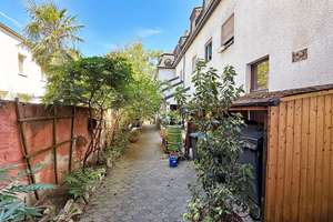 Trier-Mitte: Attraktives Wohn- und Geschäftshaus in zentraler Lage - ideal für Kapitalanleger – Die vollständige Adresse der Immobilie erhältst du vom Anbieter., 54295 Mitte/Gartenfeld, Trier – Vorschaubild 9