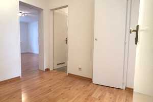 helle 2-Zimmerwohnung, Erstbezug nach Sanierung – Düsseldorf – Vorschaubild 4