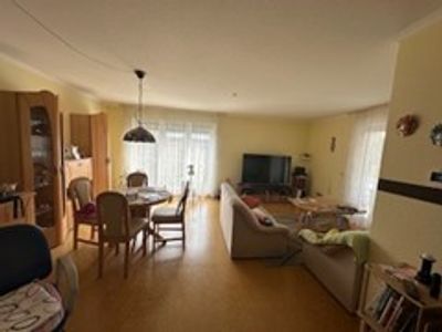 2-ZKB Wohnung, in Stadtmitte zu verkaufen.