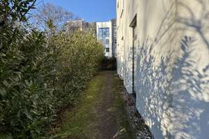 Seltenes Reihenendhaus an der Rummelsburger Bucht mit Garten, Terrasse und unverbaubarem Wasserblick – Die vollständige Adresse der Immobilie erhältst du vom Anbieter., 10317 Rummelsburg, Berlin – Vorschaubild 22