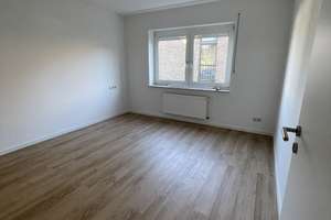 Helle, charmante Erdgeschosswohnung mit Terrasse im Herzen von Paderborn - in Uninähe – Peter-Hille-Weg 14, 33098 Kernstadt, Paderborn – Vorschaubild 3