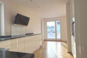Wie im Penthouse - Top-saniert! + 2 Garagen in Top-Lage von Siegen-Weidenau – Die vollständige Adresse der Immobilie erhältst du vom Anbieter., 57076 Weidenau, Siegen – Vorschaubild 7