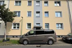 Einziehen & wohlfühlen: 2-Zimmer-Wohnung mit Tageslichtbad in Essen-Karnap – Schockenhecke II 26, 45329 Karnap, Essen – Vorschaubild 1
