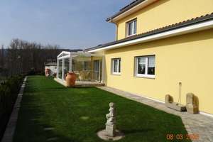 Zukunftsorientiertes KfW40Plus-Einfamilienhaus mit PV-Anlage – Die vollständige Adresse der Immobilie erhältst du vom Anbieter., 97725 Elfershausen – Vorschaubild 2