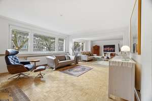 Elegant am Zoopark: modernisierte 5,5-Zi.-Whg., 2 Bäder, großer Balkon, Aufzug – Die vollständige Adresse der Immobilie erhältst du vom Anbieter., 40239 Düsseltal, Düsseldorf – Vorschaubild 4