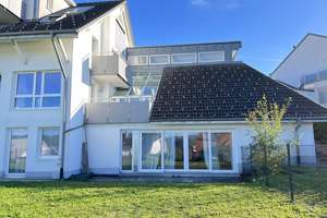 Villa mit 2 Wohneinheiten in bester Lage
-Fassade wird komplett saniert- – Die vollständige Adresse der Immobilie erhältst du vom Anbieter., 79650 Schopfheim – Vorschaubild 11