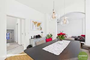 CHARMANTES UND GUT GEPFLEGTES EINFAMILIENHAUS MIT NEBENGEGEBÄUDE, HOF- UND GARTENBEREICH – Die vollständige Adresse der Immobilie erhältst du vom Anbieter., 65199 Dotzheim, Wiesbaden – Vorschaubild 5