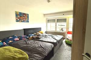 6% Rendite, Fernwärme und ohne Makler! Seit 2020 vermietete Wohnung mit Aufzug in gepflegtem MFH – Sperlingstraße 23, 90459 Gugelstraße, Nürnberg – Vorschaubild 3