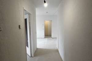 3-Zimmer-Wohnung in Staaken zur freien Gestaltung - ab sofort! – Cosmarweg 57, 13591 Staaken, Berlin – Vorschaubild 2