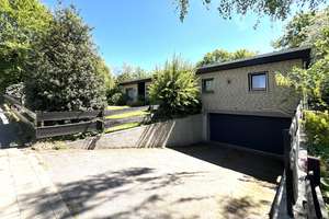 Rarität in Bochum-Stiepel: Charmantes freistehendes Einfamilienhaus mit weitläufigem Grundstück – Die vollständige Adresse der Immobilie erhältst du vom Anbieter., 44797 Stiepel, Bochum – Vorschaubild 2