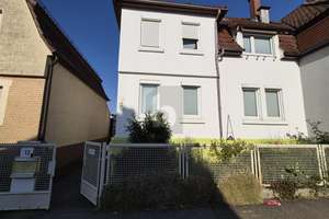 FAMILIENPARADIES MIT GARTEN UND SAUNA