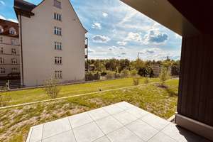 Stilvolle 2,5-Zimmer-Erdgeschosswohnung mit Garten – Breitensteinweg 13, 89075 Oststadt, Ulm – Vorschaubild 3