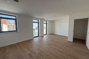 Elbnahe 3-Raum-Wohnung mit Balkon und viel Tageslicht – Alt Salbke 67, 39122 Salbke, Magdeburg – Vorschaubild 3