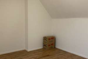 Im Winter wenig heizen, im Sommer erträglich: 3,5 Zimmer DG Maisonettewohnung nahe Schwabengalerie – Möhringer Landstraße 15, 70563 Vaihingen-Mitte, Stuttgart – Vorschaubild 10