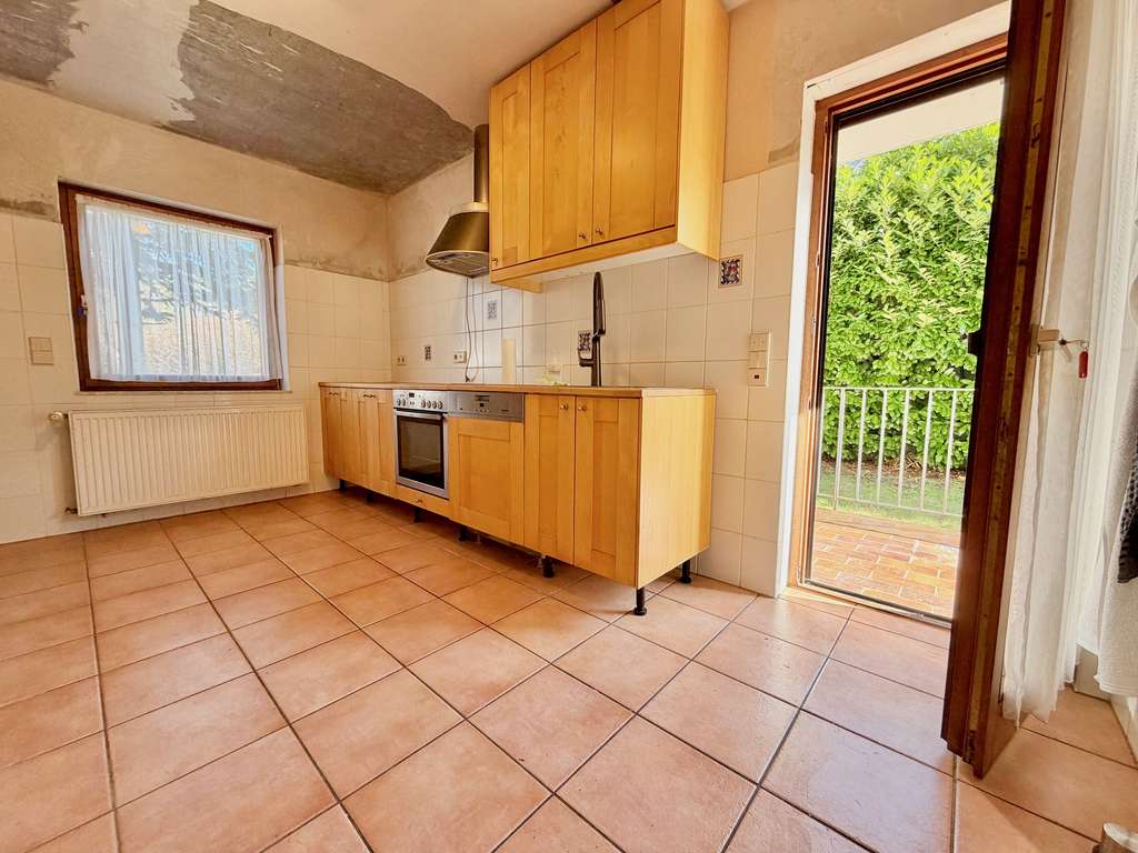 Immobilie in Sasbach am Kaiserstuhl - Großes Einfamilienhaus in Sasbach - Bild 4