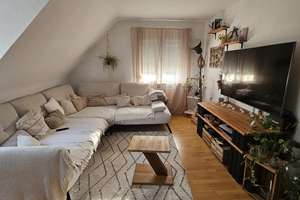 Oase der Ruhe - Schöne 3-Zimmer DG-Wohnung in Stuttgart-Bad Cannstatt (Tannenbergstrasse)